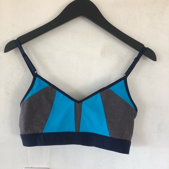 ALO Yoga Other - ALO Strappy back blue & gray women’s sports bra